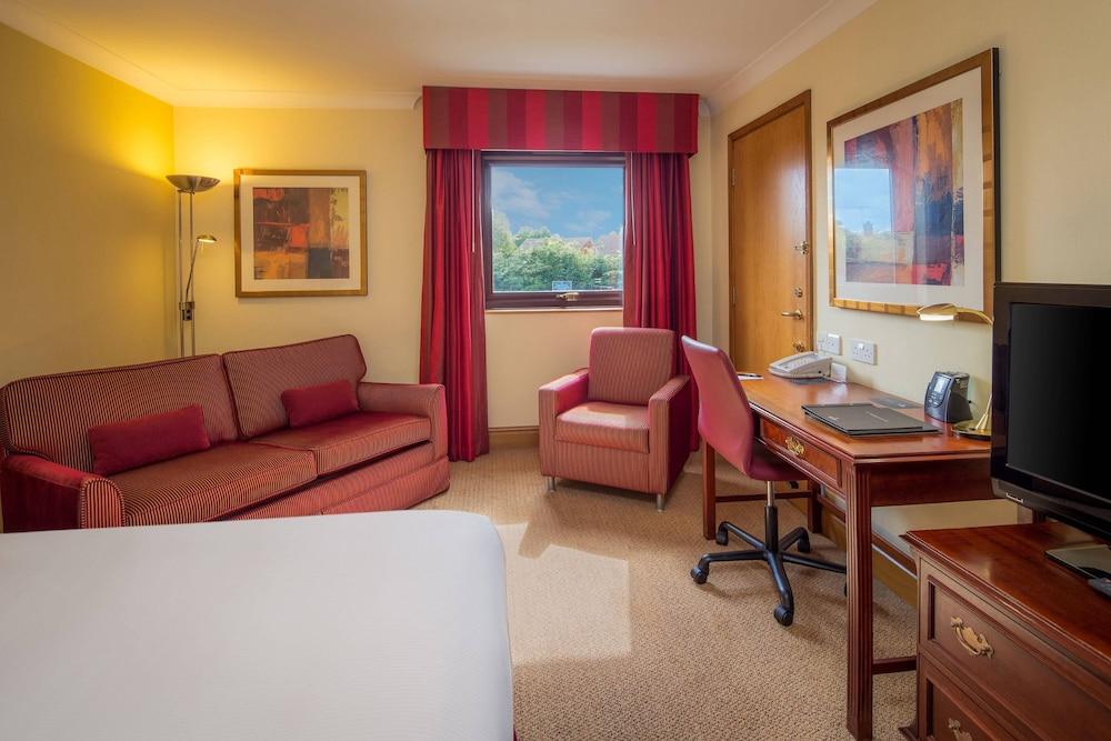 Delta Hotels By Marriott Warwick Warwick  Exterior foto