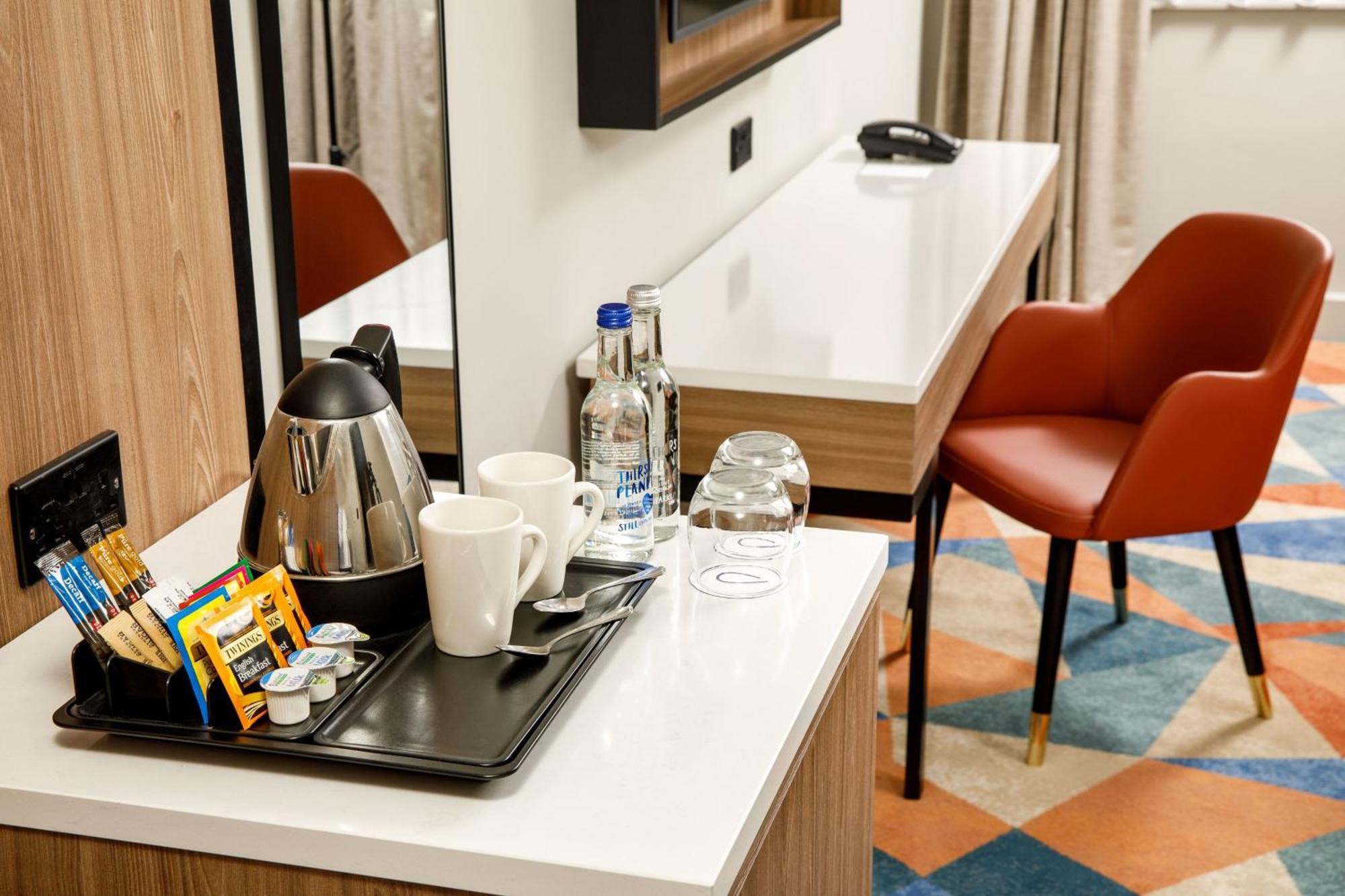 Delta Hotels By Marriott Warwick Warwick  Exterior foto